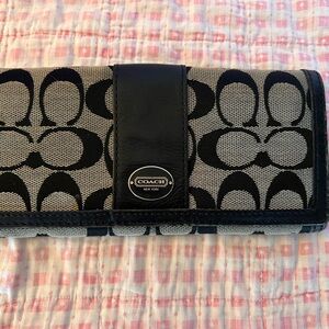 Coach Signature Black and Gray Wallet